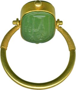 Moveable ring from 664 to 322 BC (Late Period). Green jasper and gold.[4] The Walters Art Museum