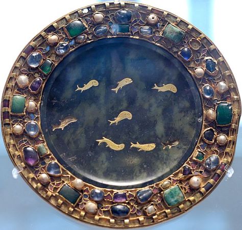 Dish of serpentine with inlaid gold fish, 1st century BCE or CE, with 9th century mounts