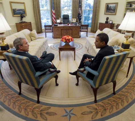 President_George_W._Bush_and_Barack_Obama_meet_in_Oval_Office